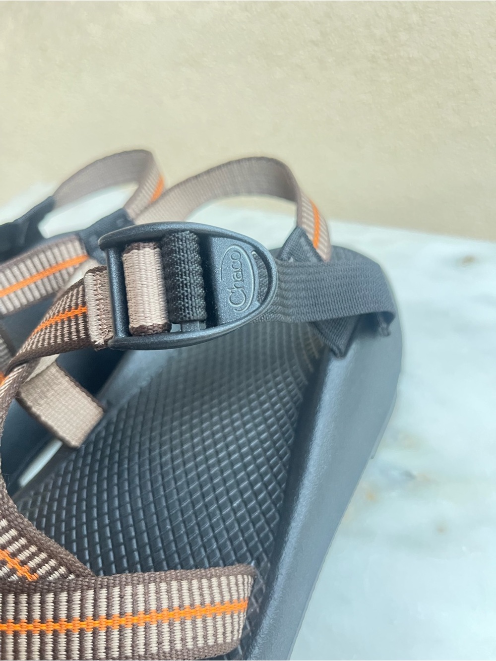 Chaco Men’s Size 11 - Picture 2 of 5